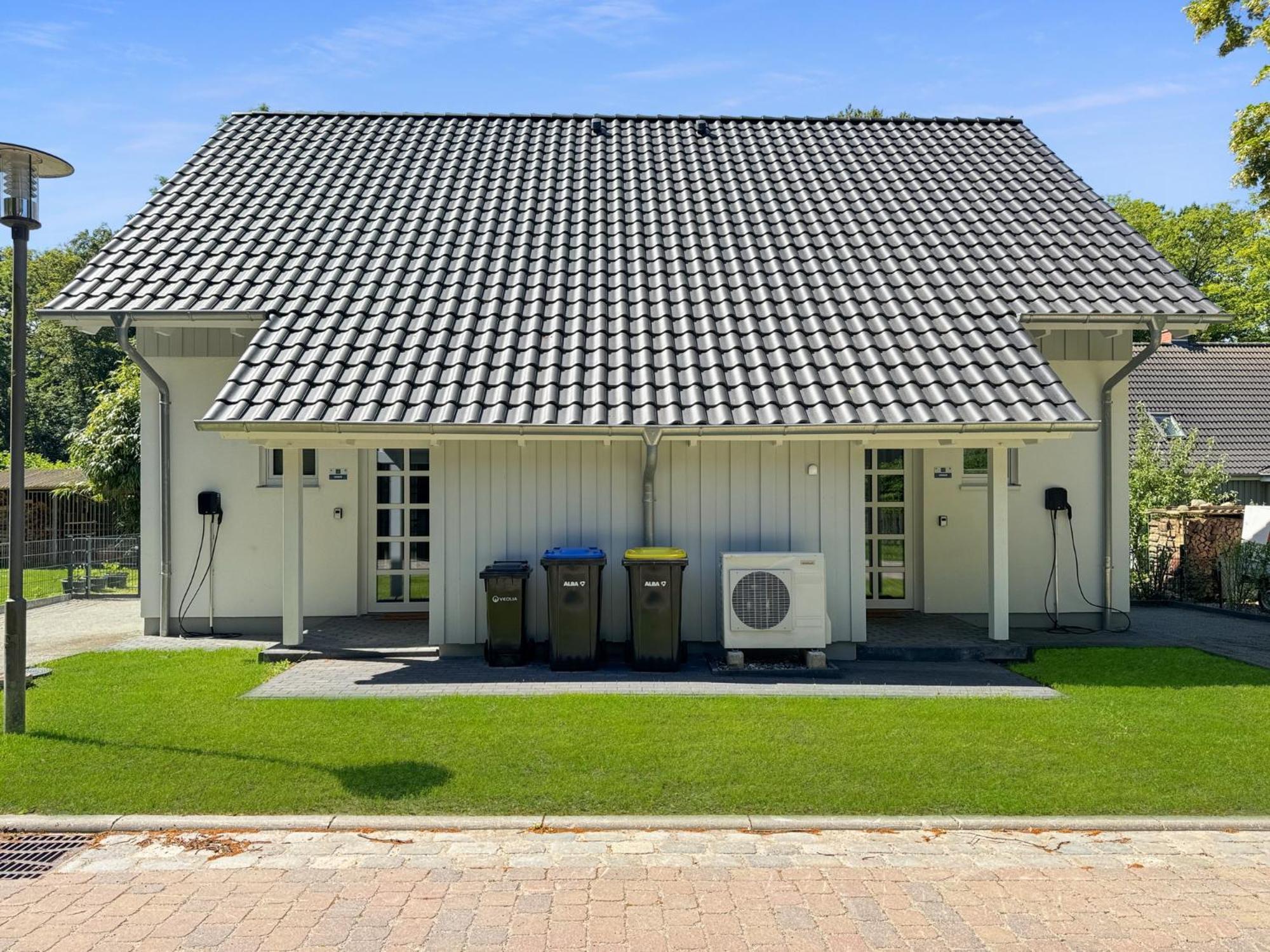 Cblue: Seeblick, Kamin, Wallbox, Natur Bentwisch Exterior photo