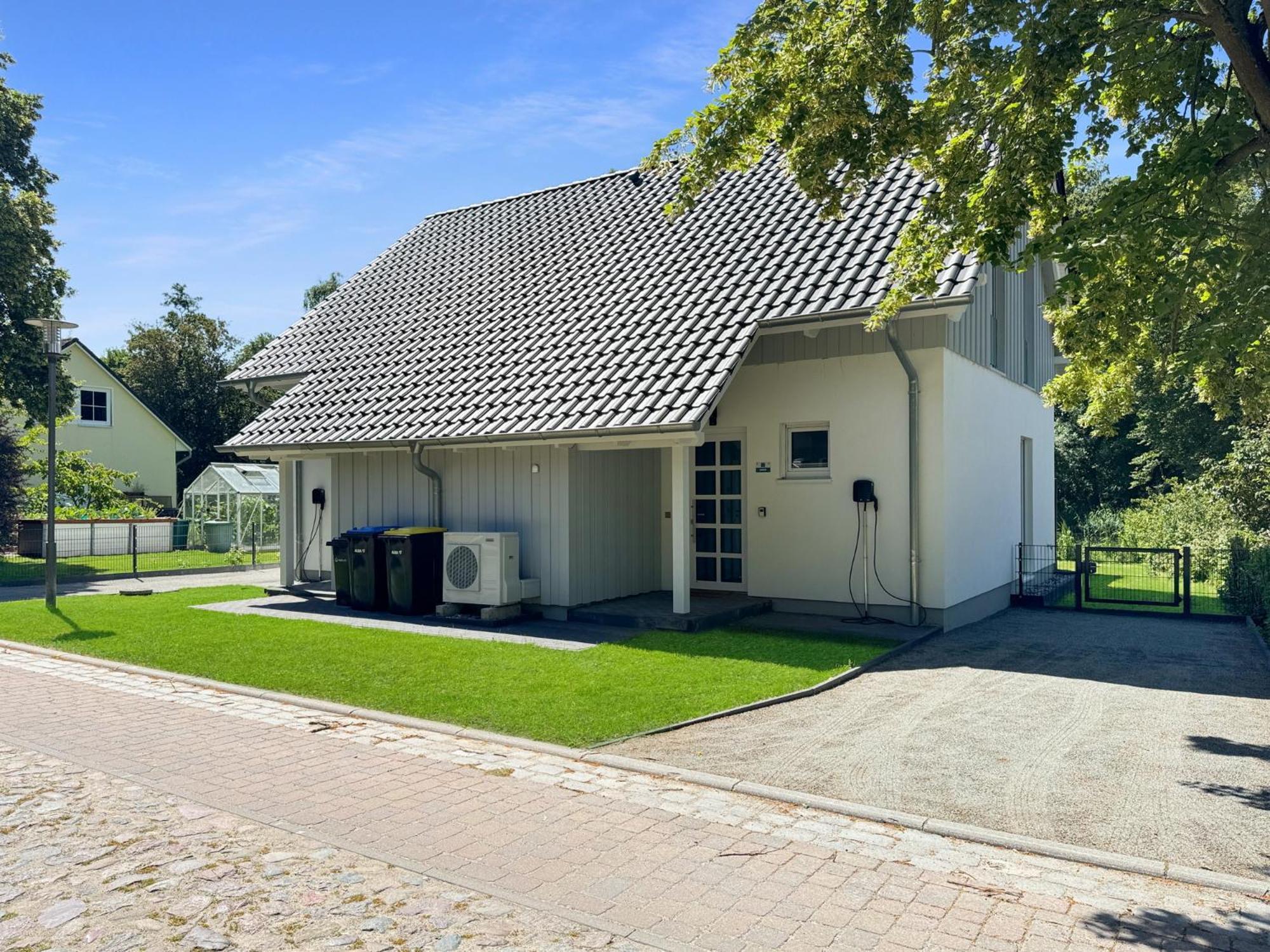 Cblue: Seeblick, Kamin, Wallbox, Natur Bentwisch Exterior photo